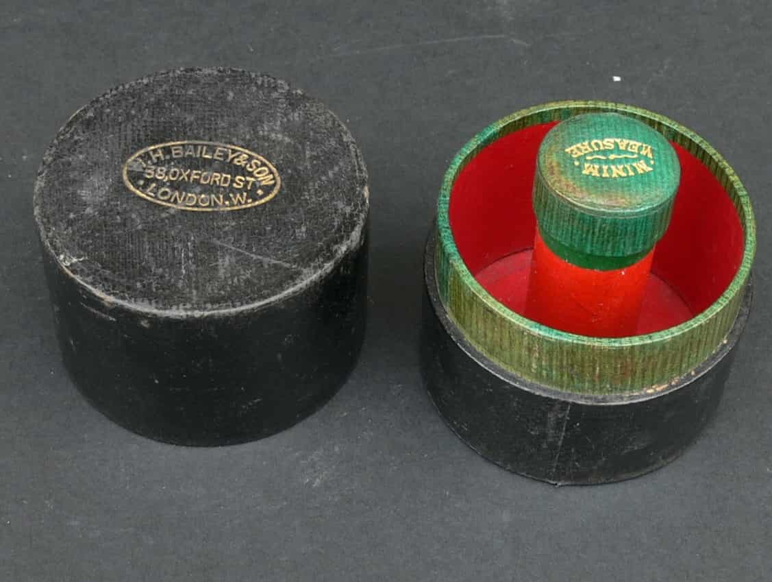W.H.Bailey & Sons Maxim & Minim Apothecary Measures